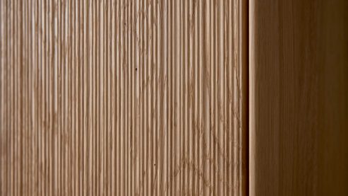 Wohnwand Interliving aus Holz in Holzfarben Interliving Wohnzimmer Serie 2033 - Wohnwand V12605 Asteiche - dreiteilig, Breite ca. 296 cm