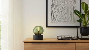 Tischleuchte Interliving aus Glas in Grün Interliving Leuchten Serie 9350 - Tischlampe grünes Glas - Höhe ca. 19 cm