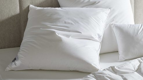 Kopfkissen Interliving aus Federn + Daunen in Weiß Interliving Kopfkissen Serie 9212 - 3-Kammerkissen 1.060 g Federn & Daunen - ca. 80 x 80 cm